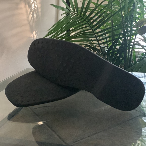 TODS Soft SUEDE PENNY LOAFERS - Picture 5 of 9